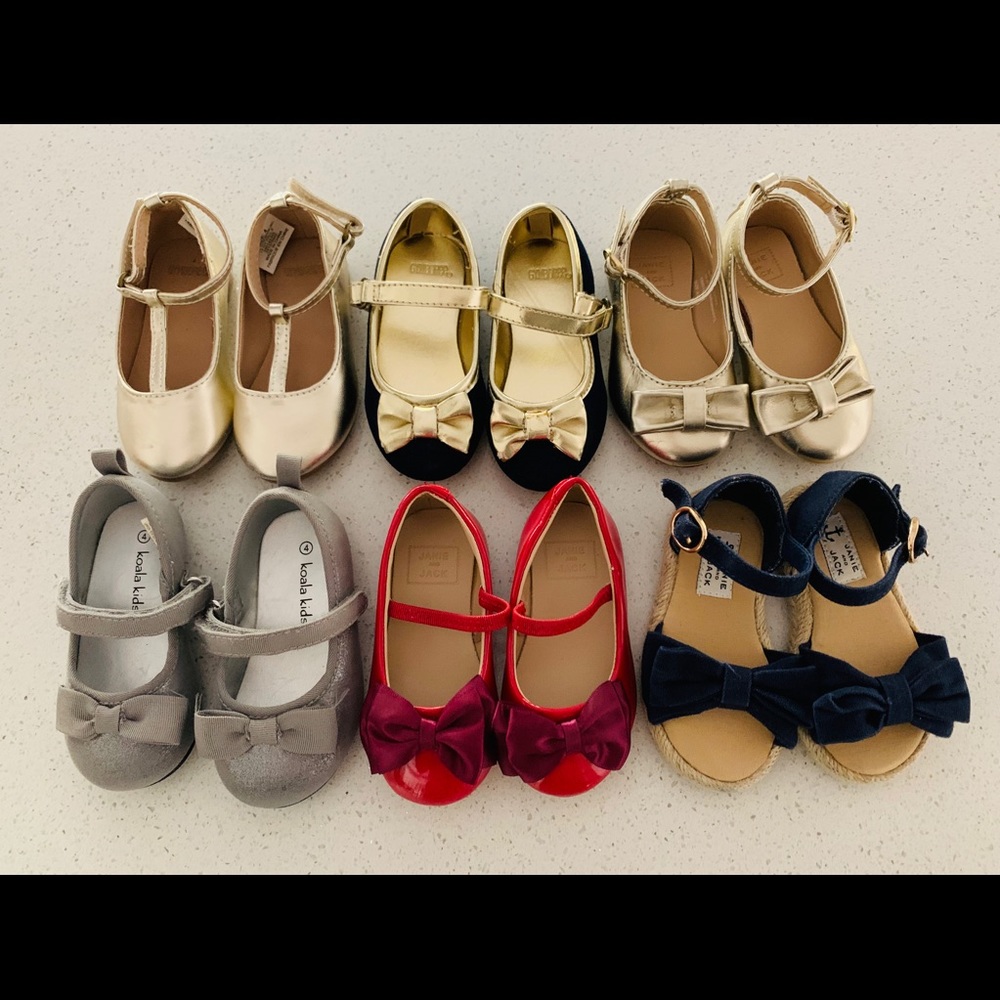 Size 4 hard sole girl baby shoes